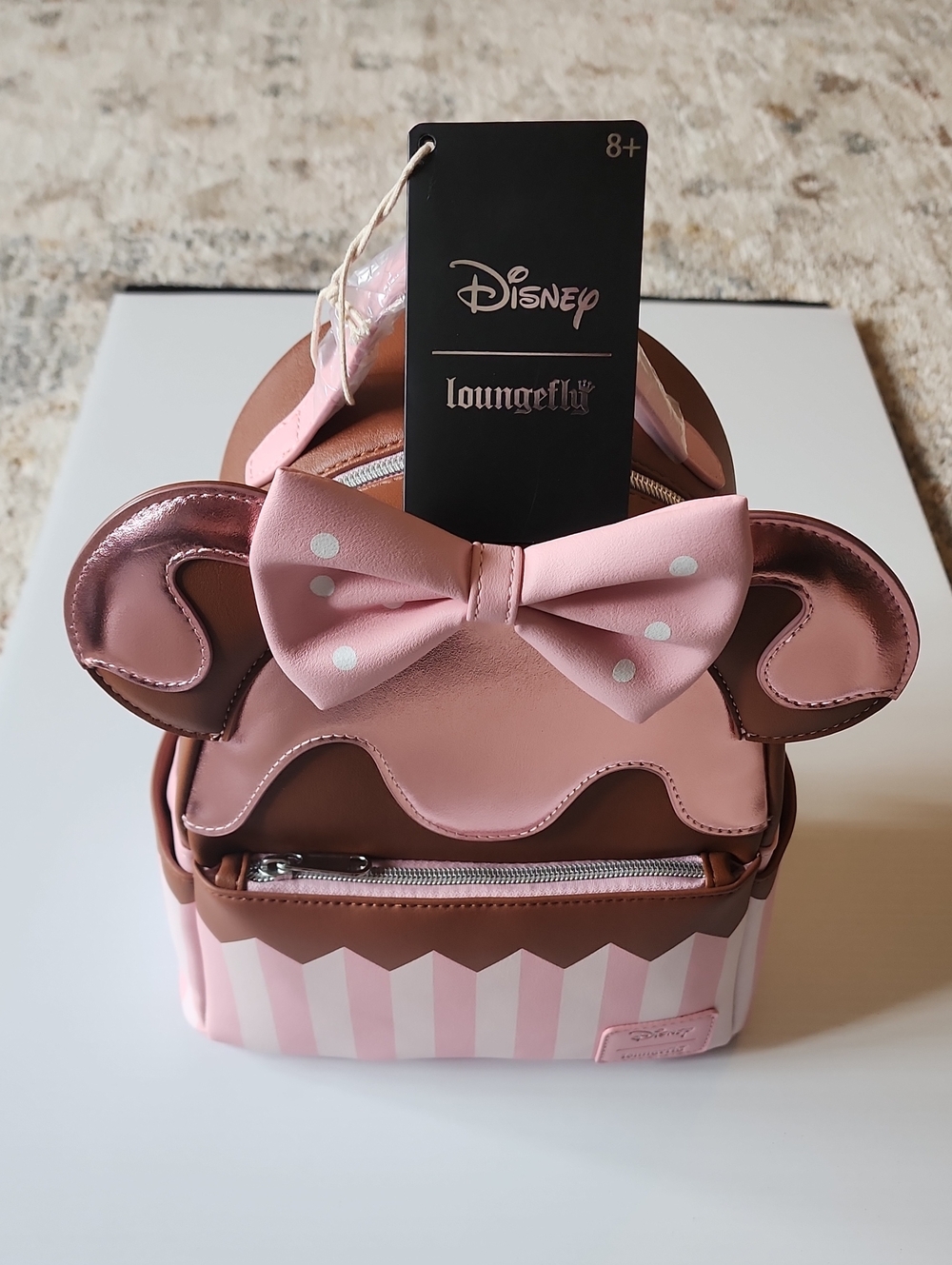 Loungefly Pink Minnie Cupcake Backpack with Bow. NWT